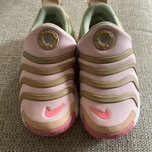 Nike sneakers size 11 never worn